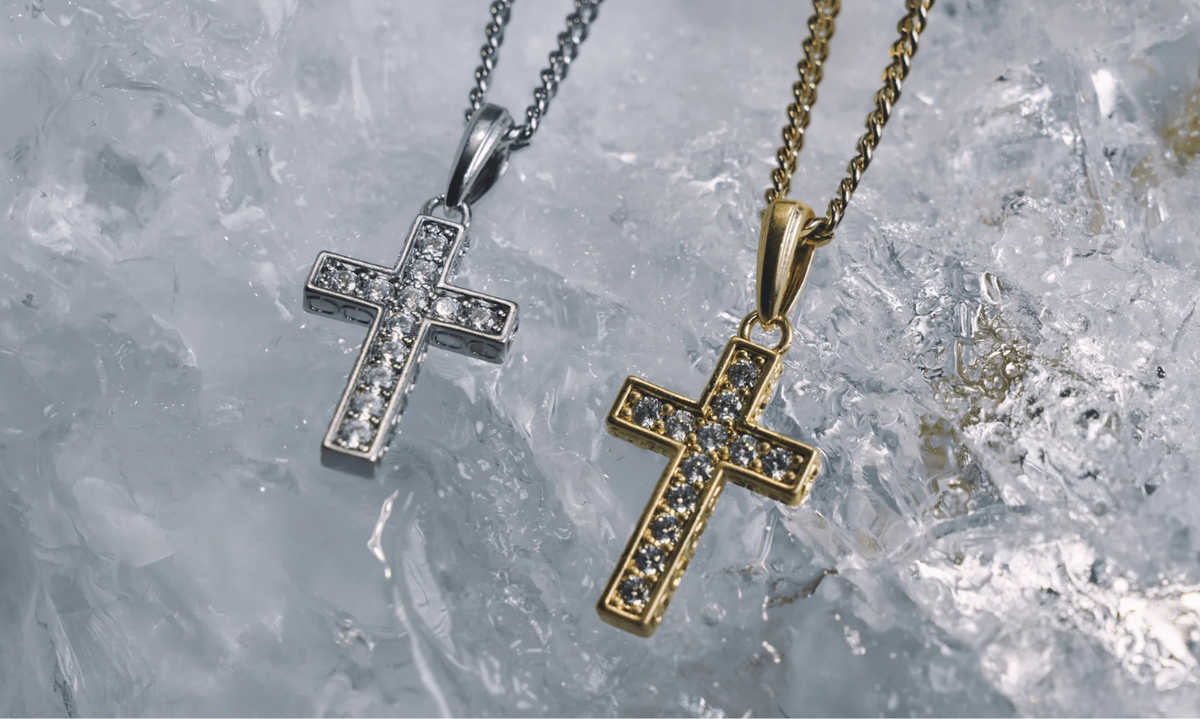 What Is Cubic Zirconia? CZ, AAA and VVS in Iced Out Jewellery