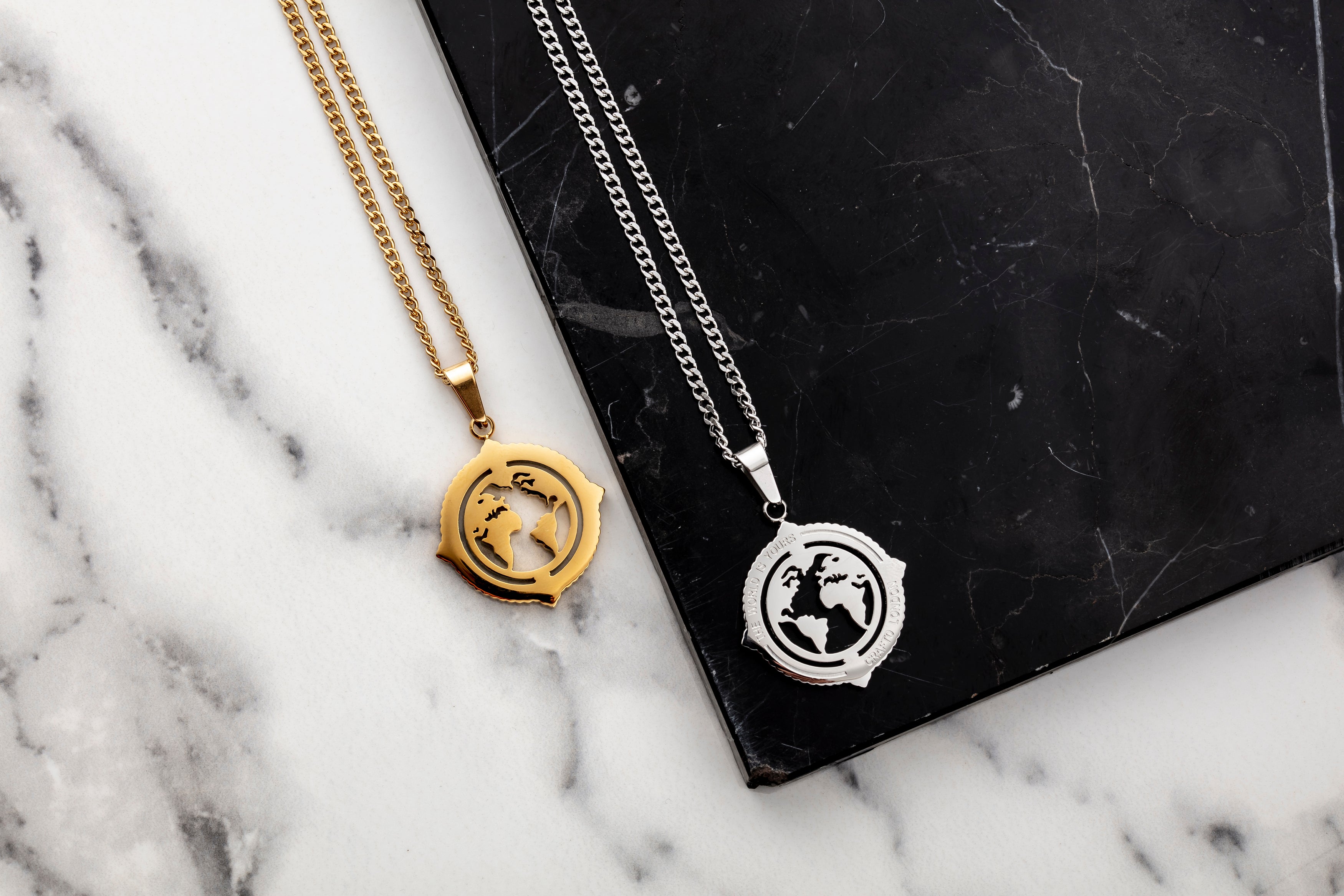 CRAFTD Globe Pendant