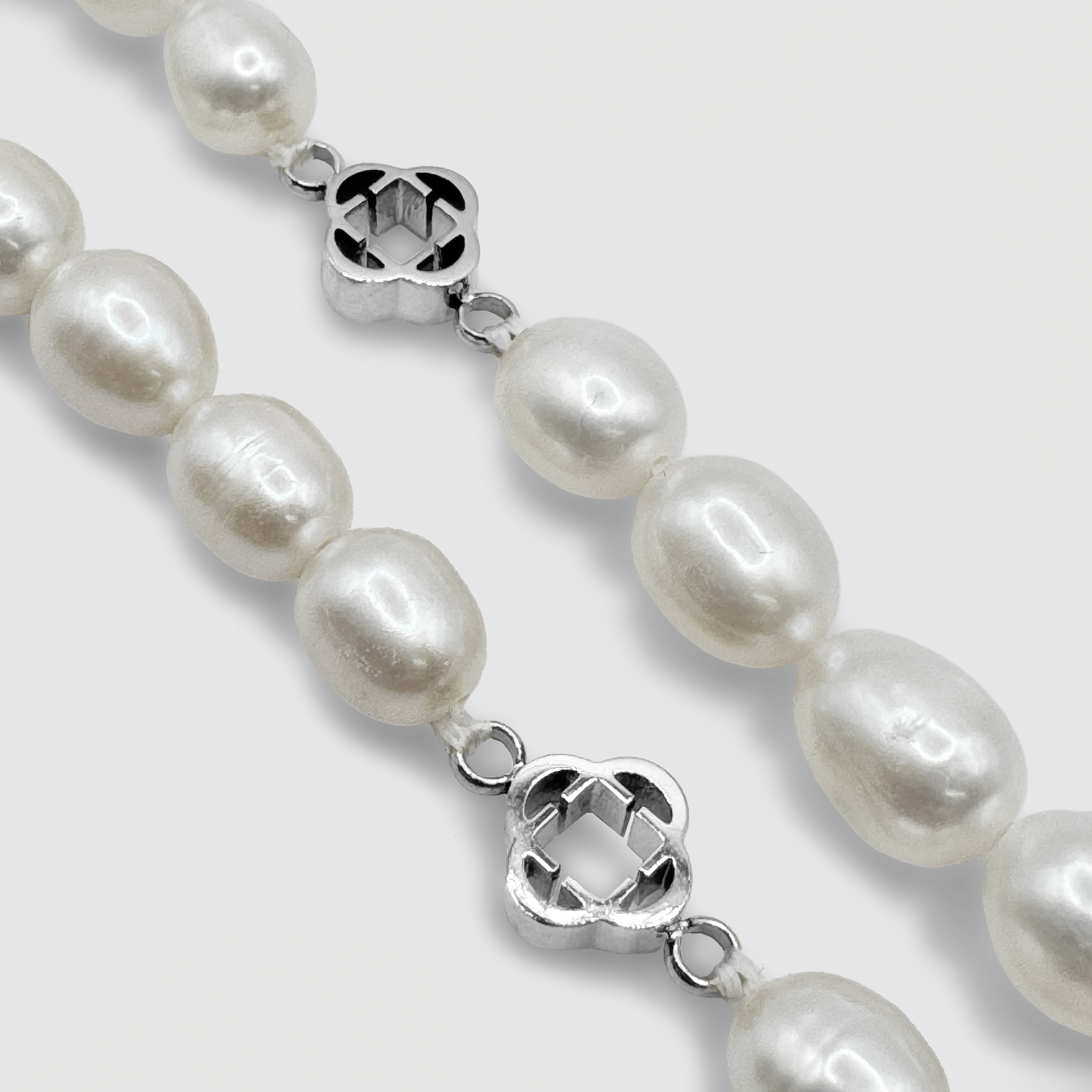 Clover Real Pearl Necklace (Silver)