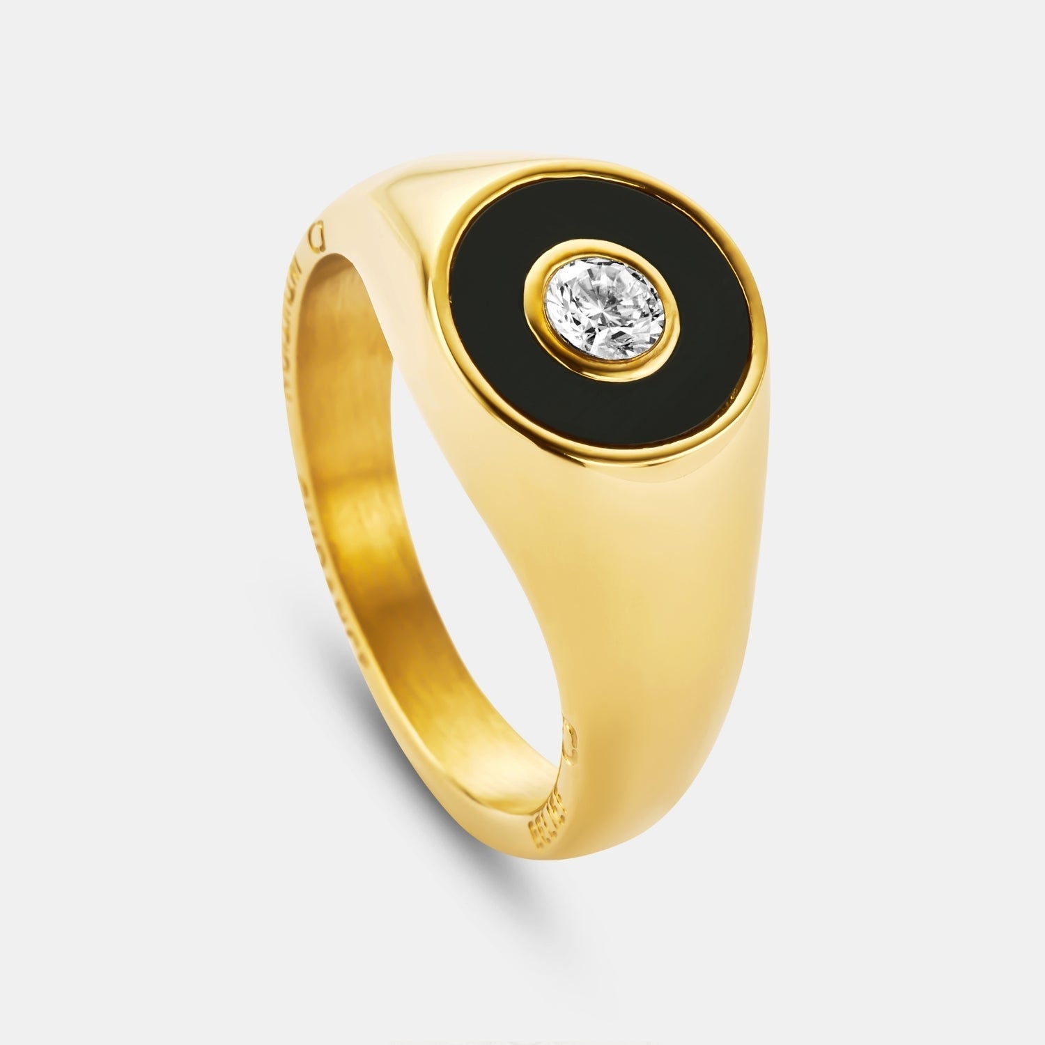 Onyx Round Gem Signet Ring (Gold)