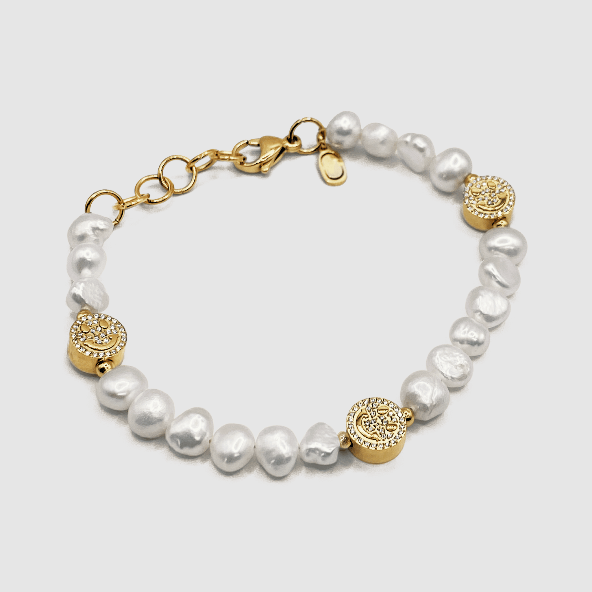 ブレスレット Iced Smiley Real Pearl Bracelet (Gold) Men's Diamond Smiley Face Pearl Bracelet (Gold) | CRAFTD London