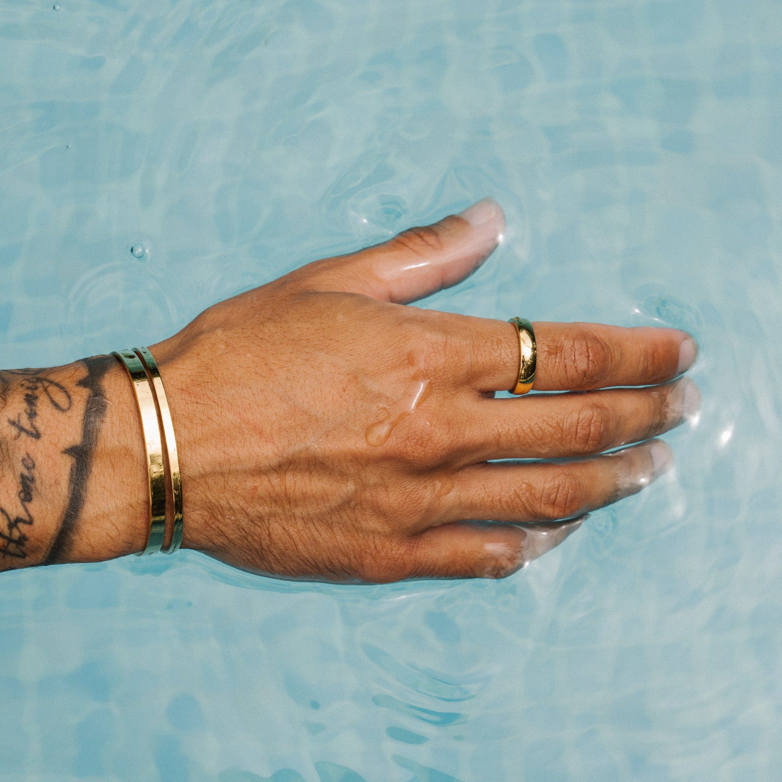 Round Band Ring (Gold)