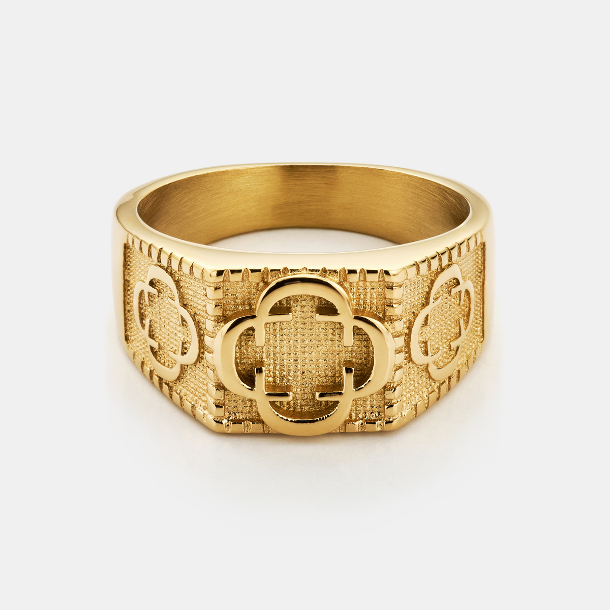 clover-sovereign-ring-gold