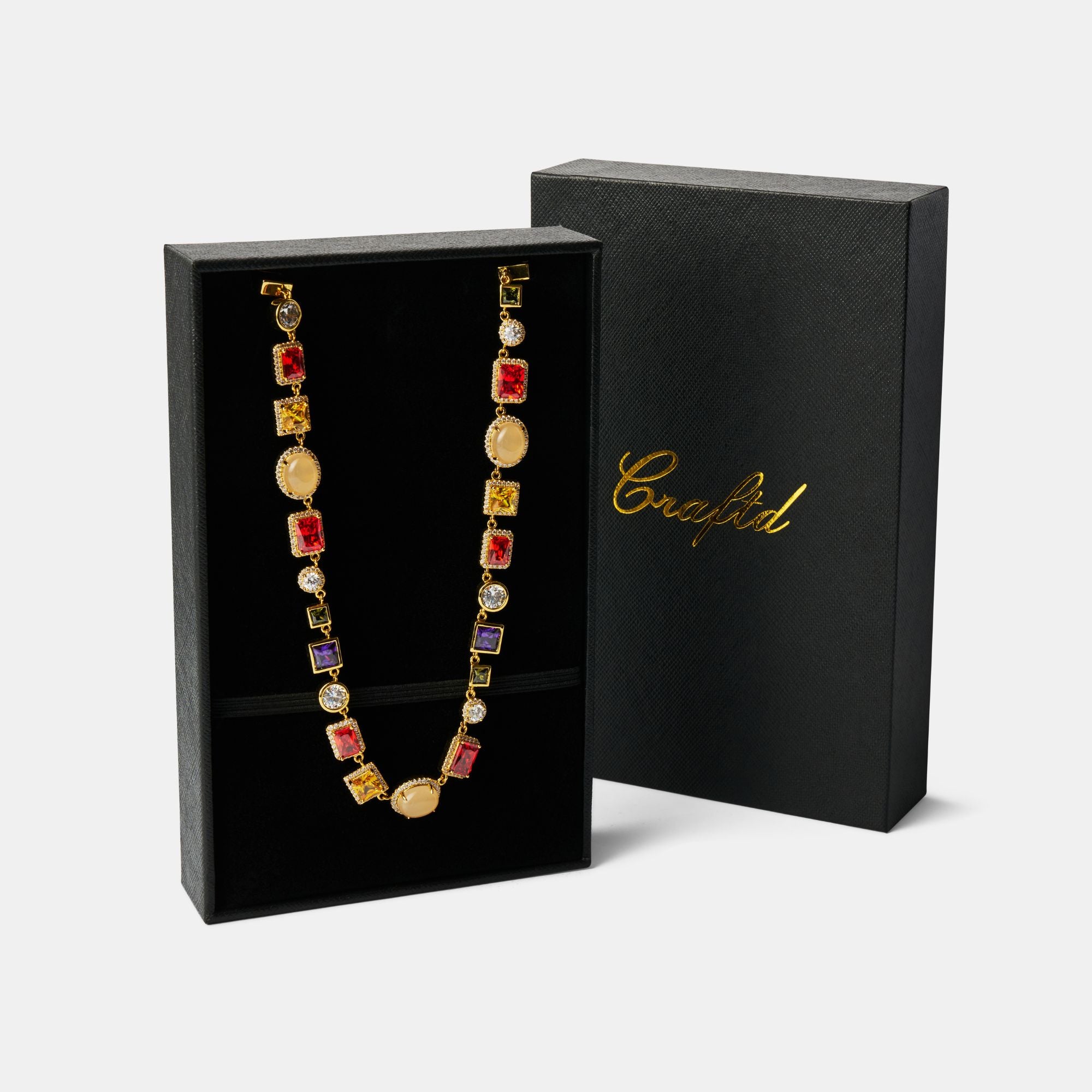 Collar de piedras preciosas (oro)