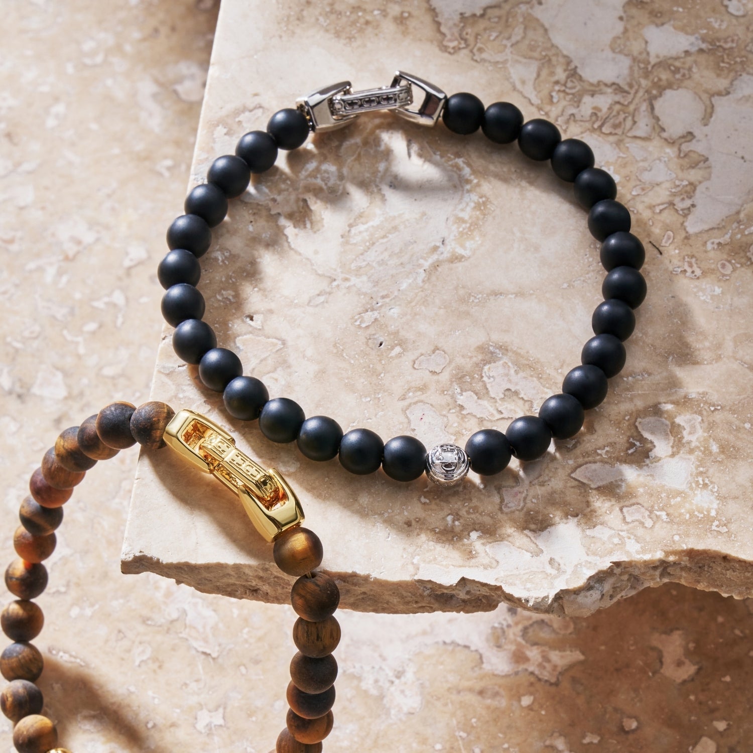 Onyx Bead Lock Bracelet (Silver)