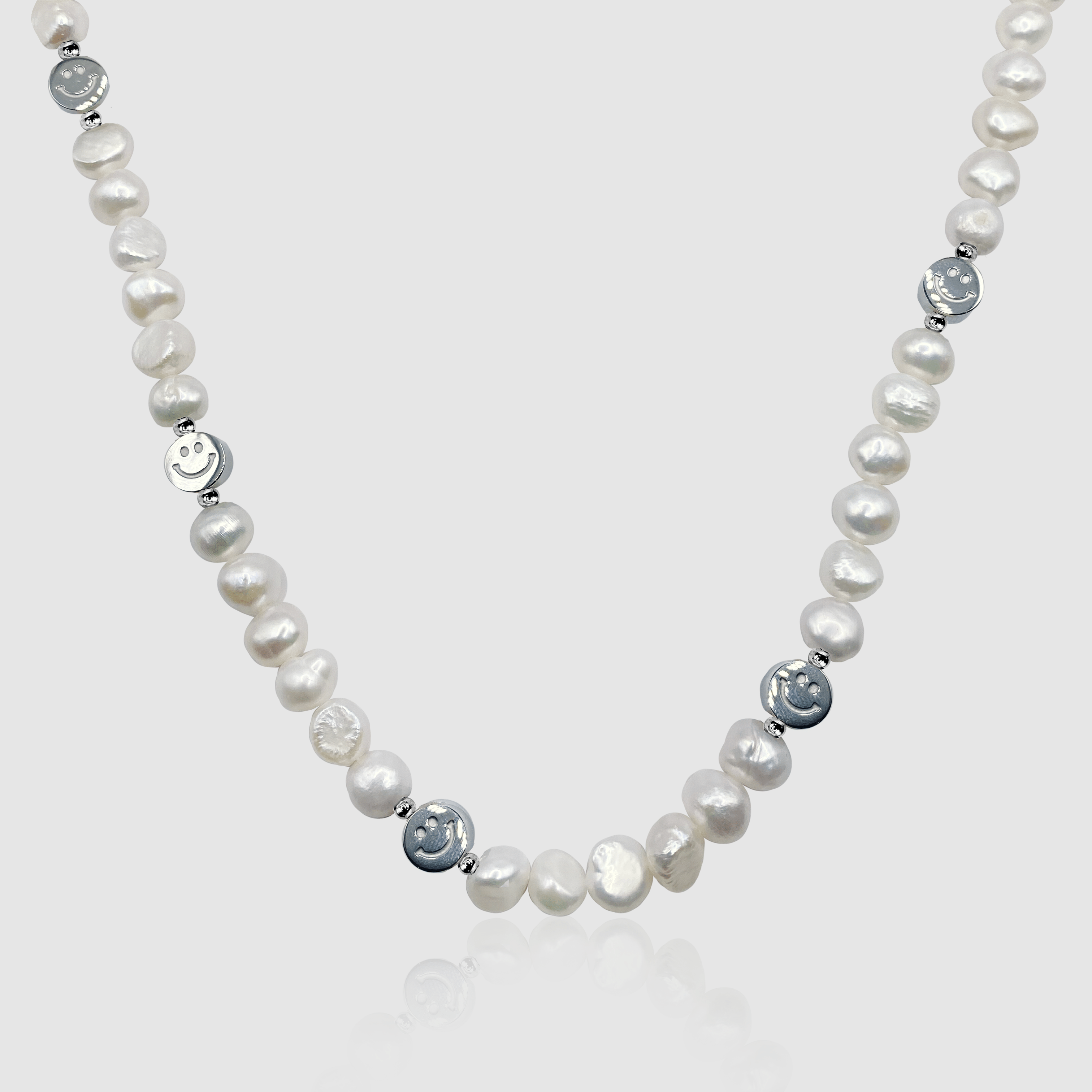 Smiley Real Pearl Necklace (Silver)