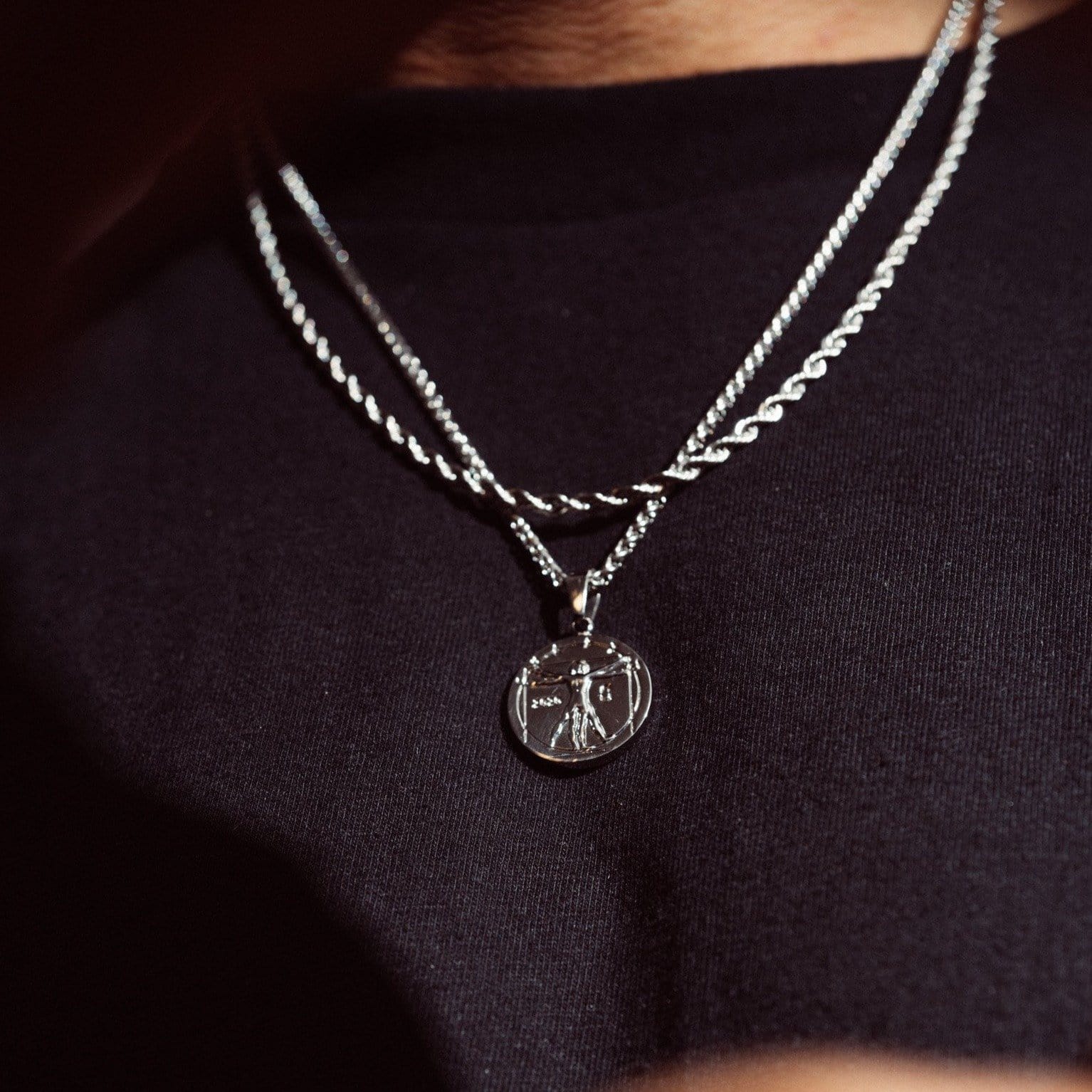 Vitruvian (Silver)