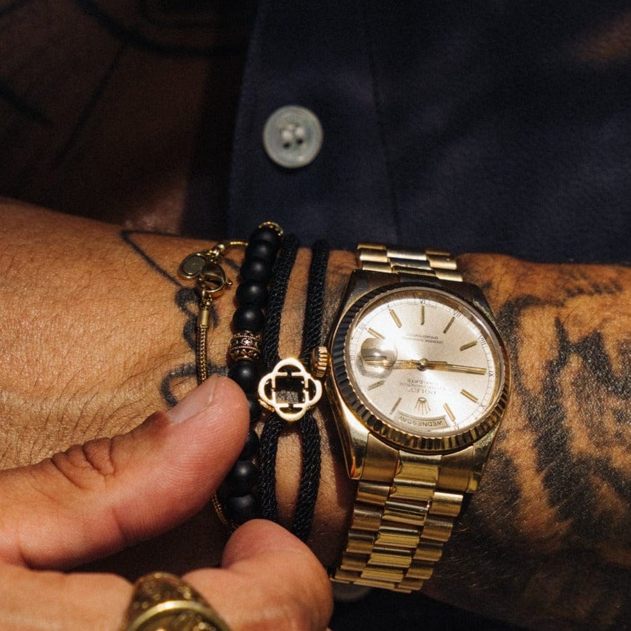 Pulsera de cordón negro (plata)