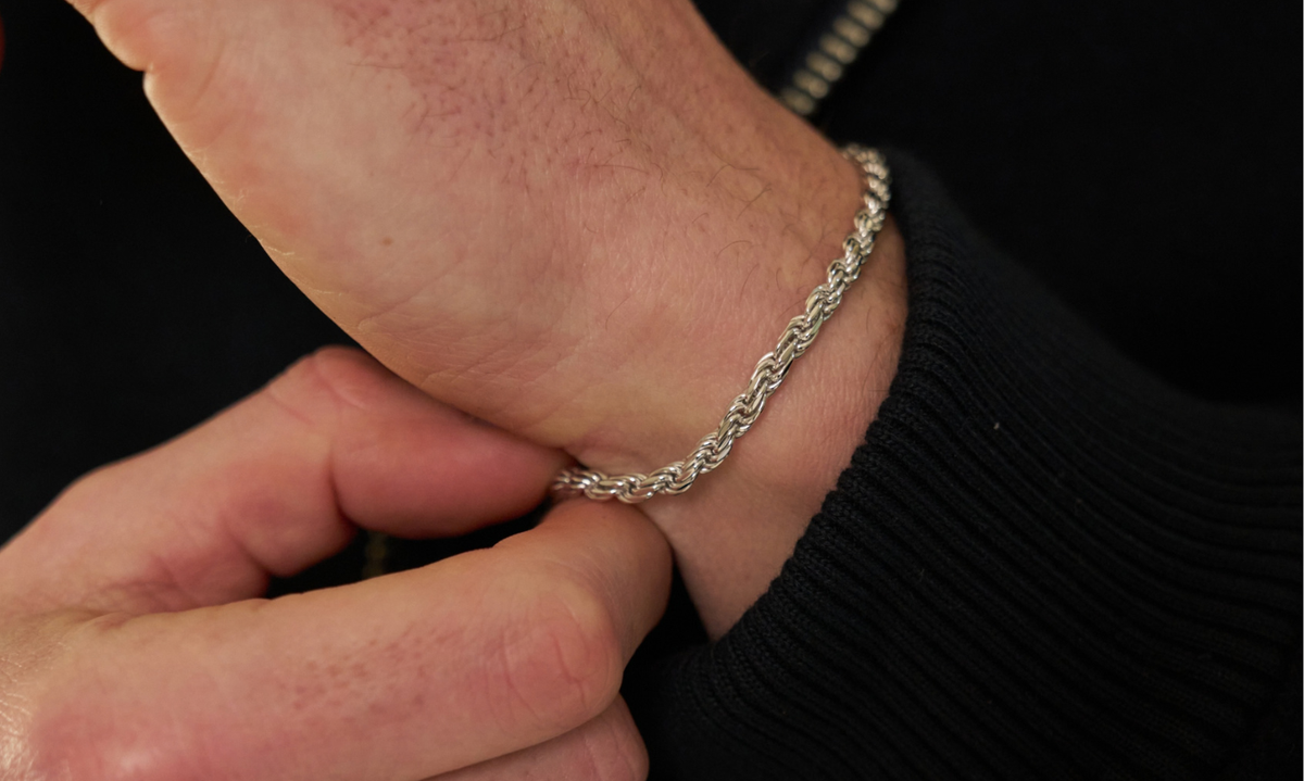 How To Tell Sterling Silver From Silver Plated Jewelry