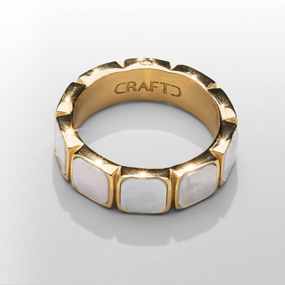 White Stone Band Ring (Gold)