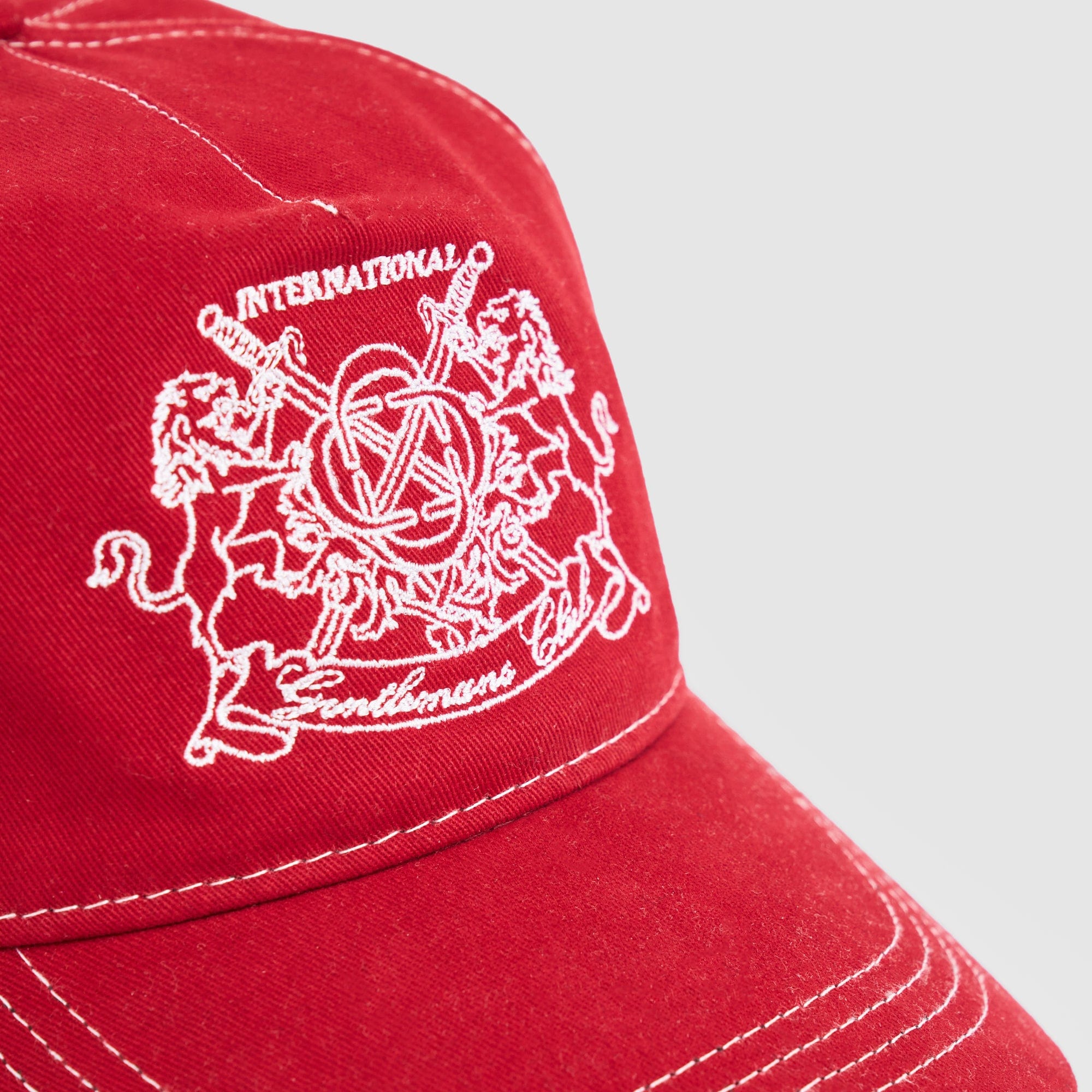 Gentlemen's Club Cap (Red/White)