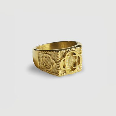 Clover Sovereign Ring (Gold)