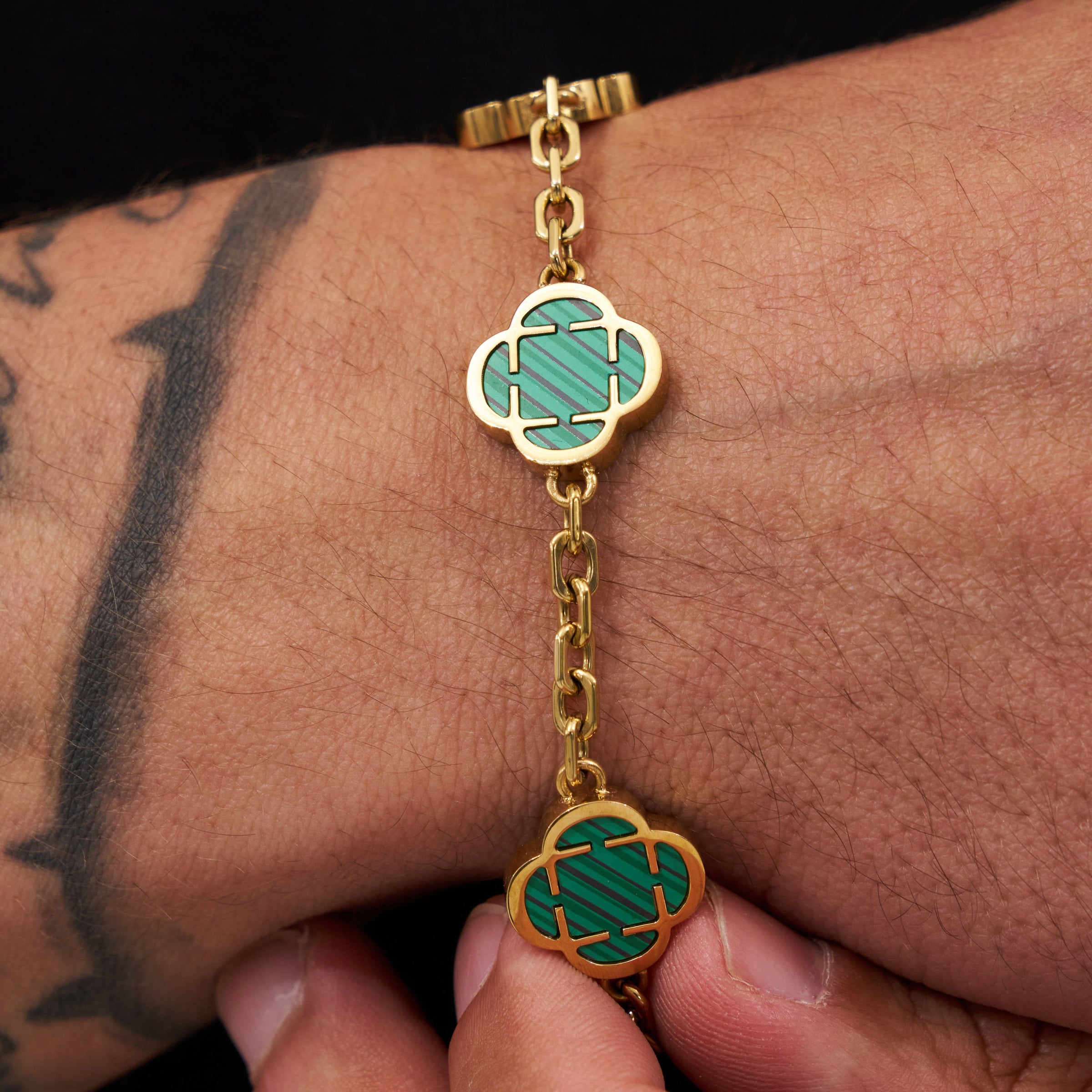 MAGIC CLOVER MALACHITE GOLD BRACELET 5 MOTIFS