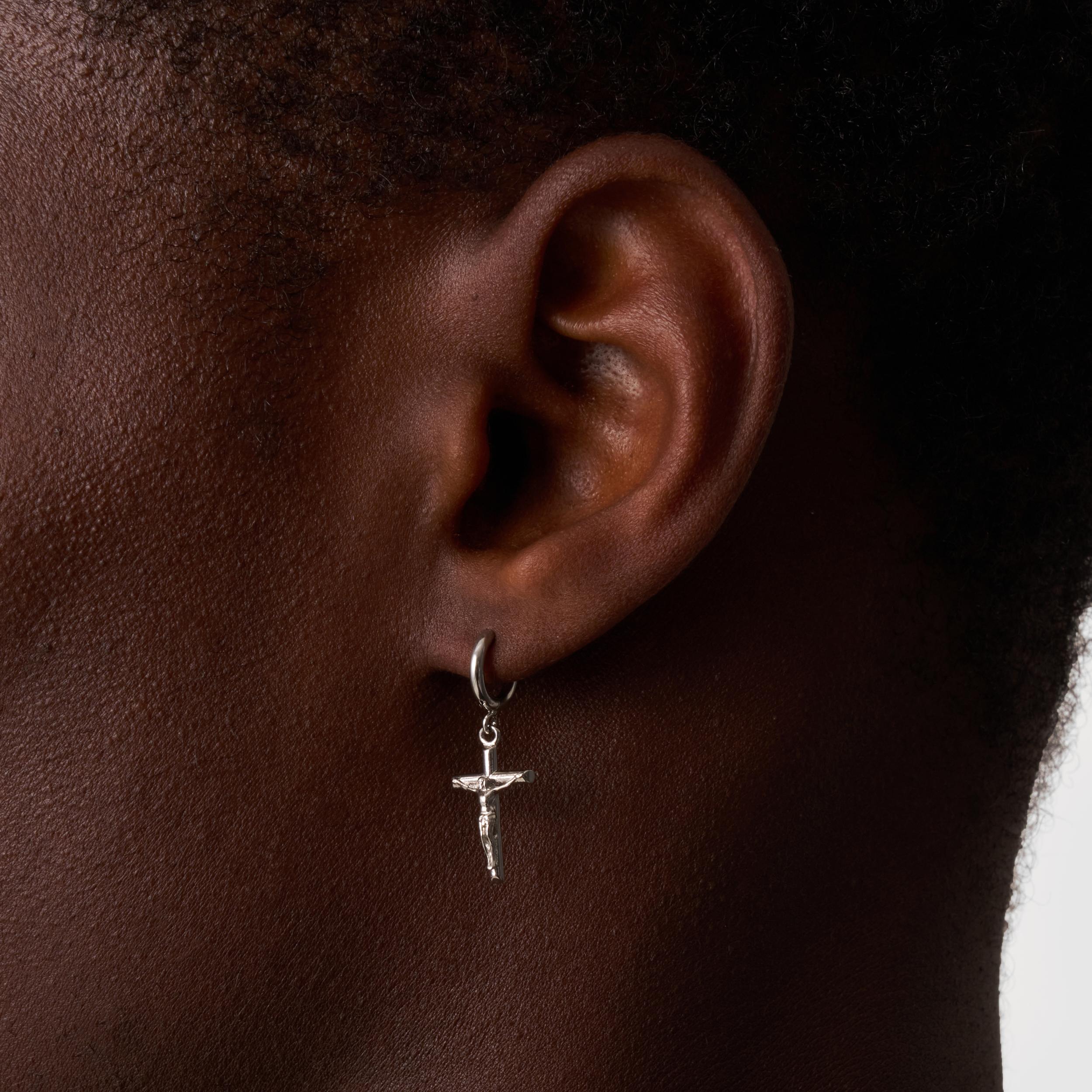 Crucifix Earring (Silver)