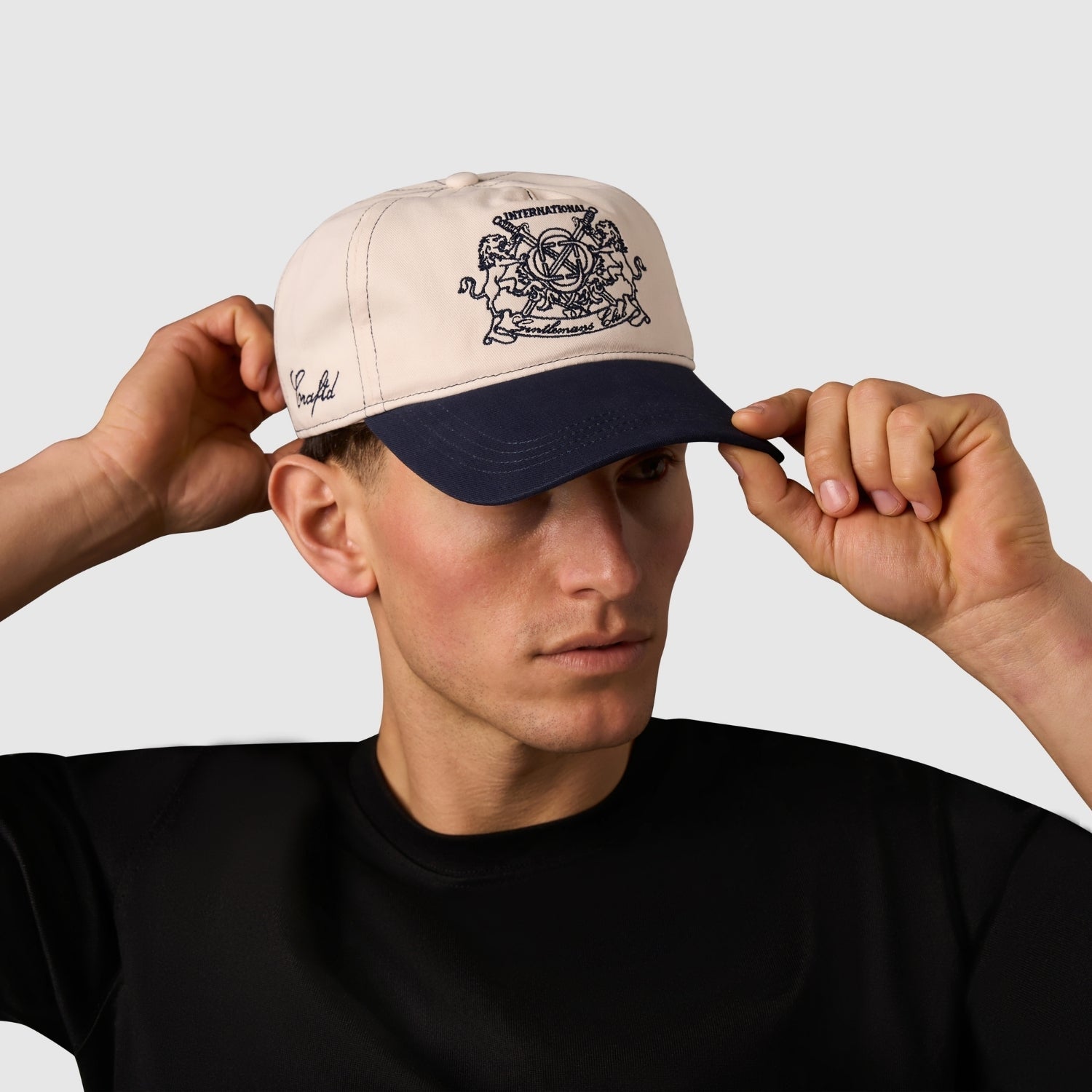 Gentlemen's Club Hat (Cream/Navy)