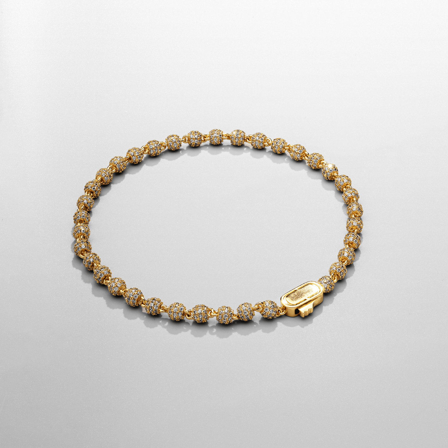 Pulsera con colgante de bola de hielo (oro) de 4 mm