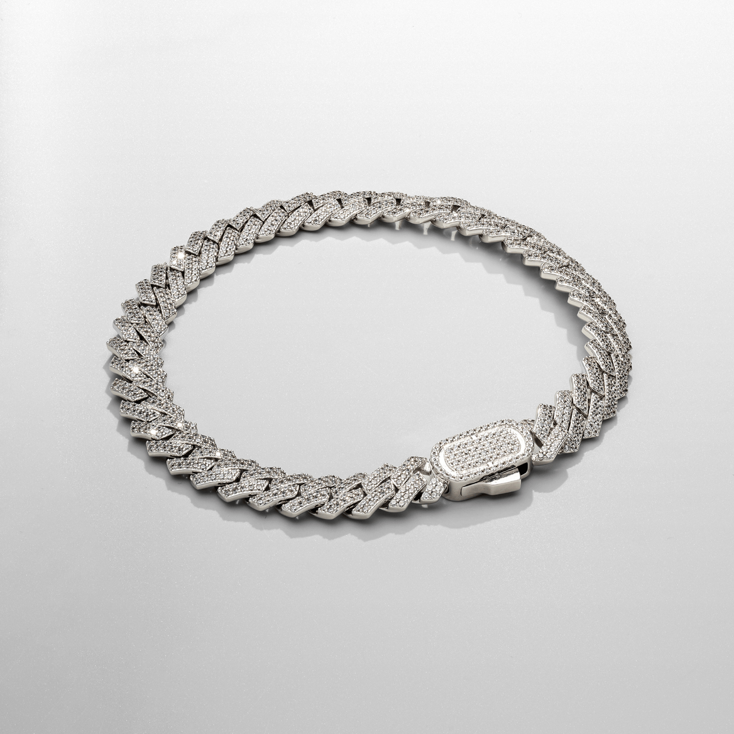 Pulsera cubana helada con eslabones de púas (plata) de 8 mm