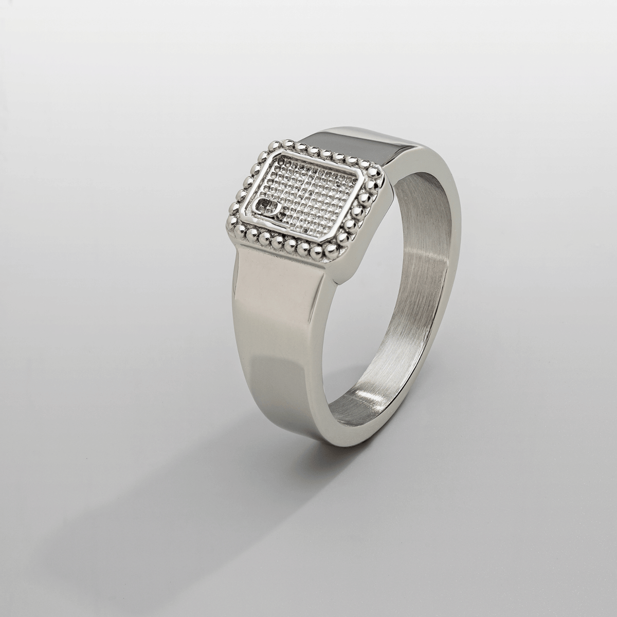 送料関税込【CRAFTD London】 SIGNET RING Gold Silver Royal Signet Ring (Silver)