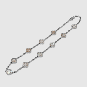 Collar de piedra de trébol blanco (plata)