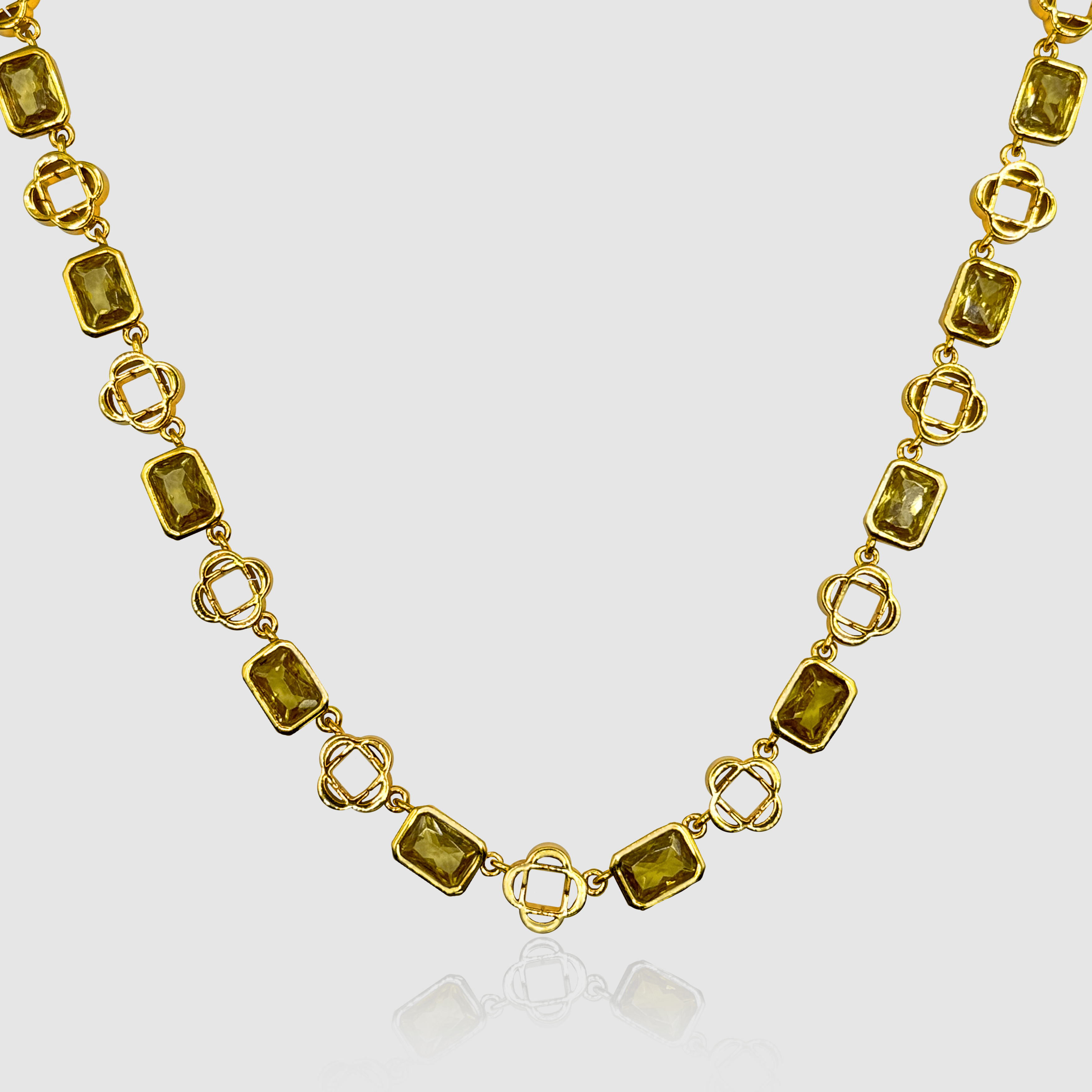 Yellow Gemstone Clover Necklace (Gold)