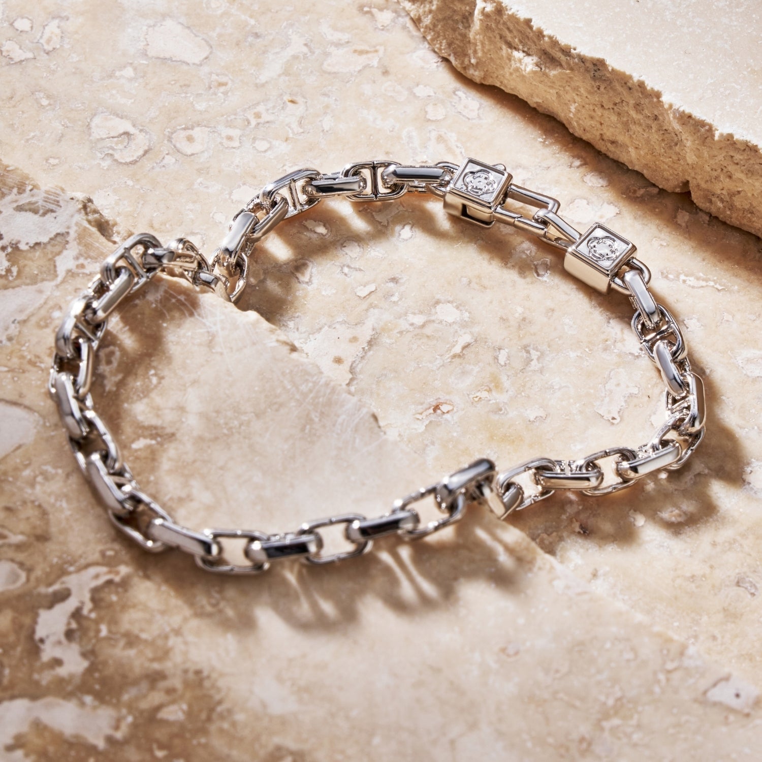 CD Anchor Link Bracelet (Silver)