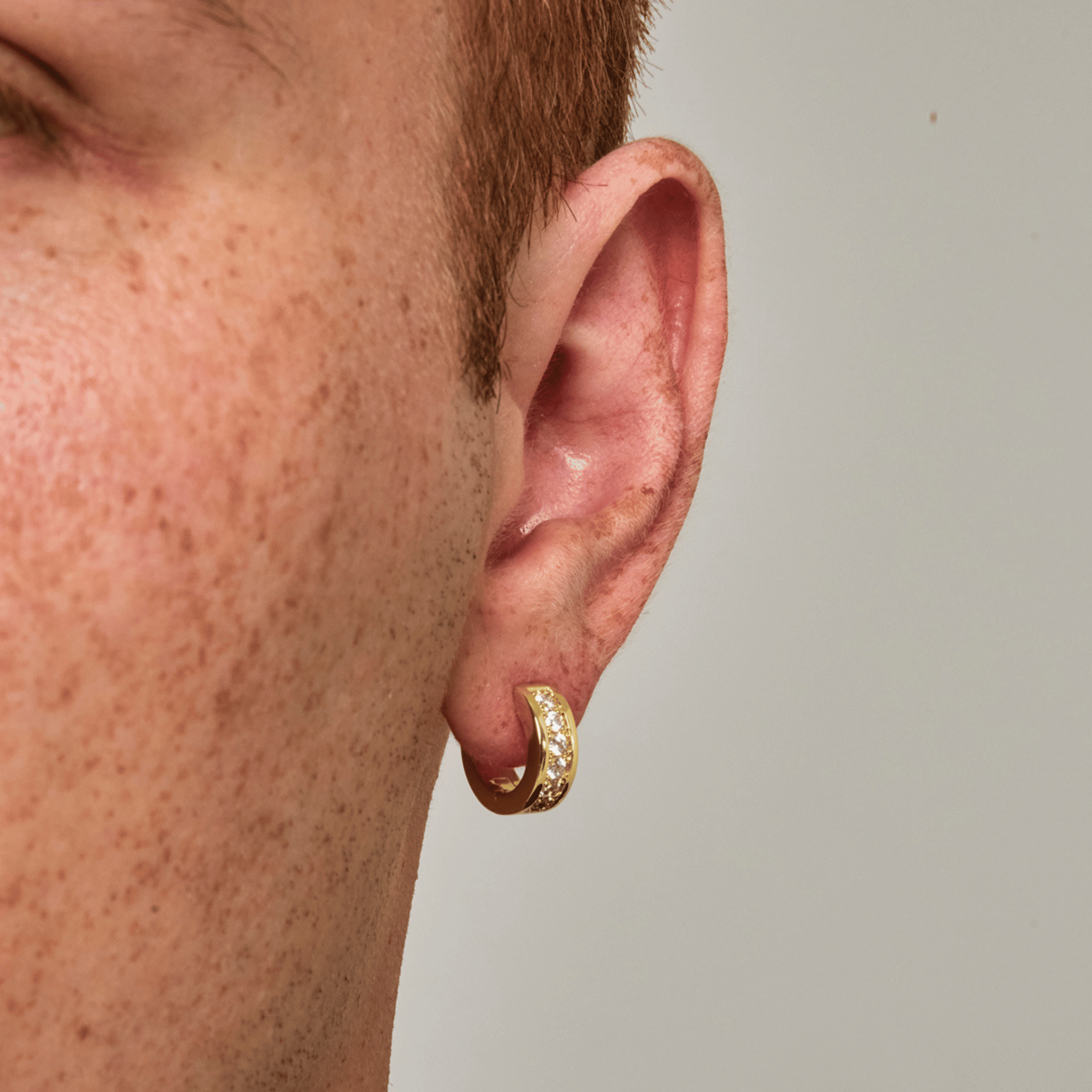 Diamond Hoop Earring (Gold)