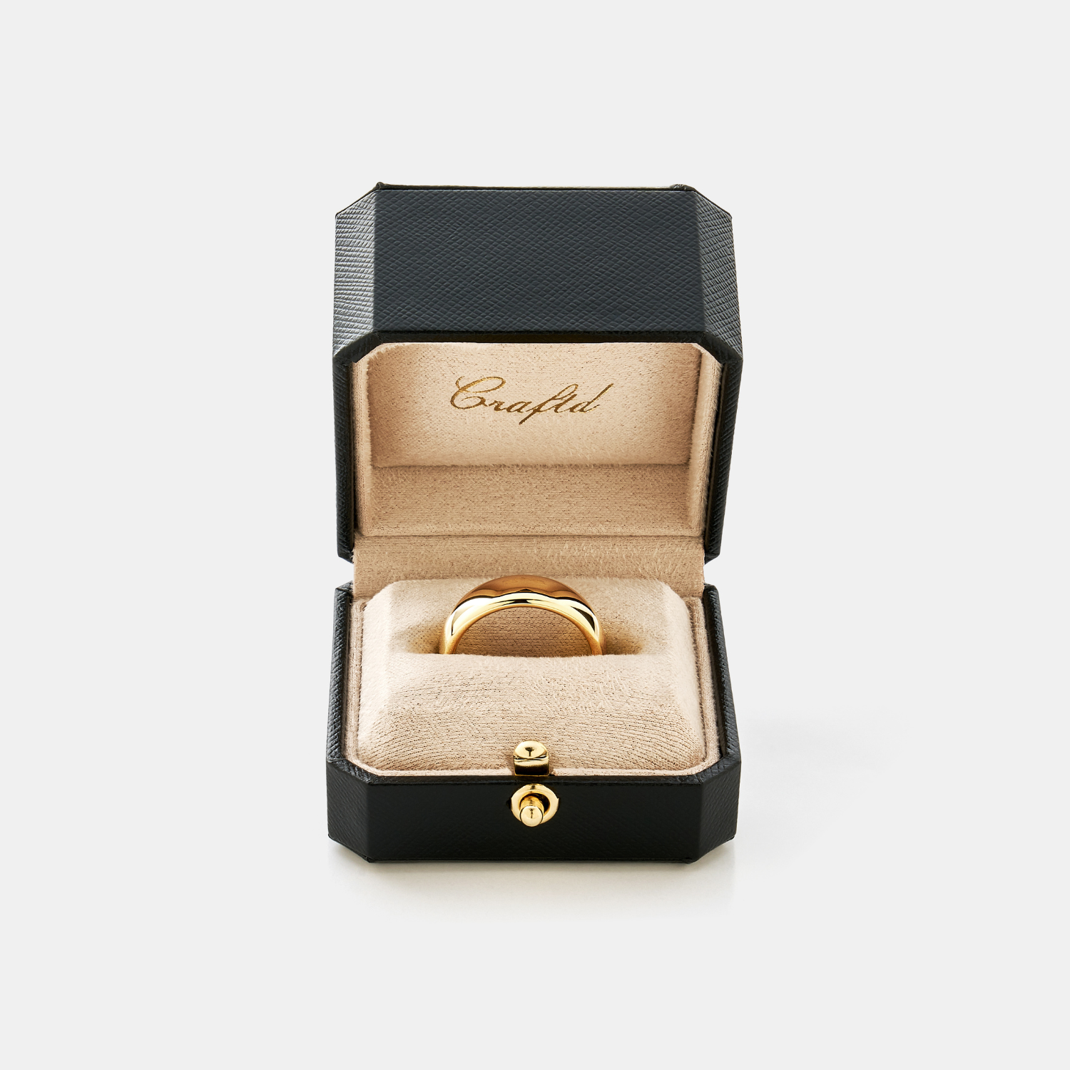 Rounded Wedding Ring (18ct Gold) 7mm