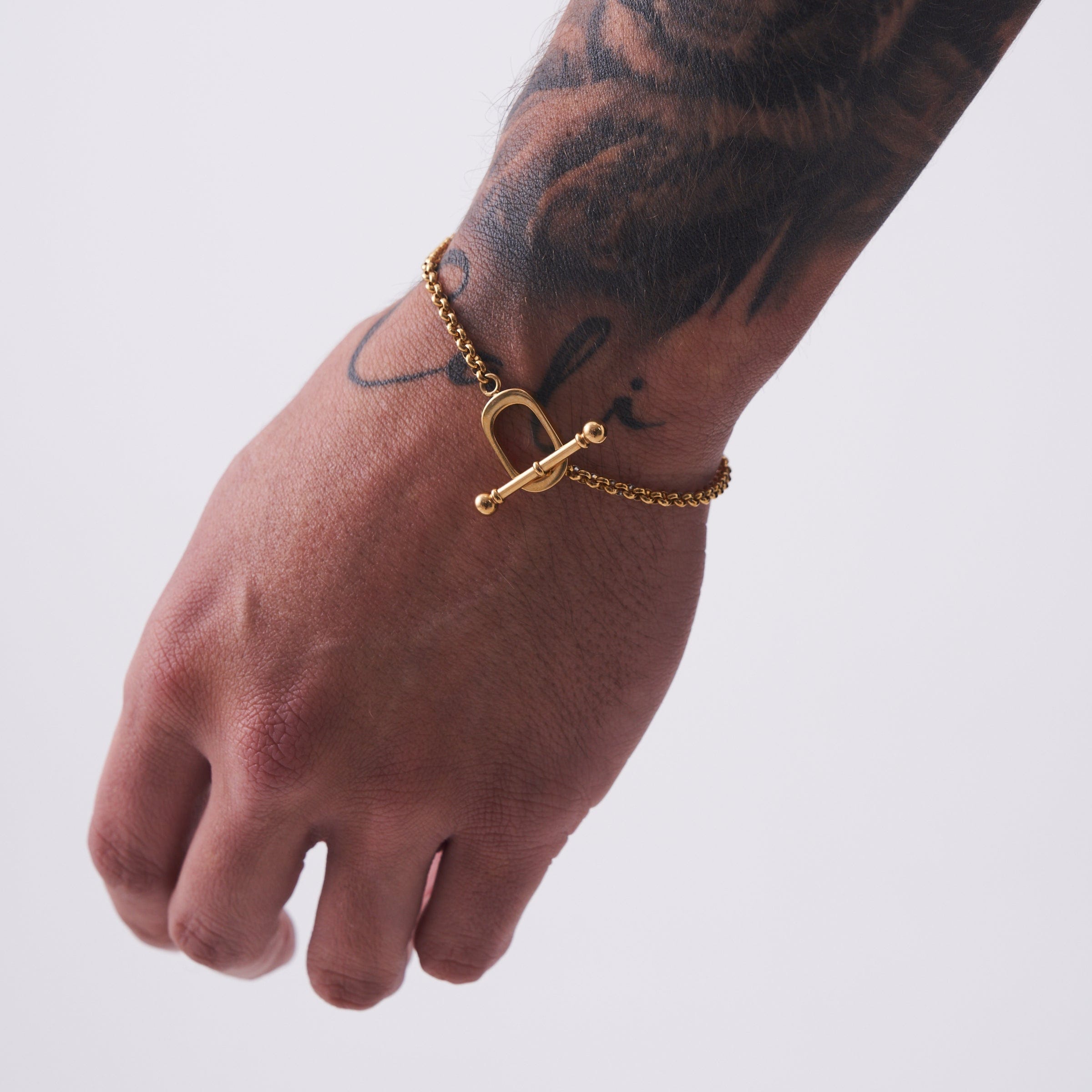 Belcher Toggle Bracelet (Gold)