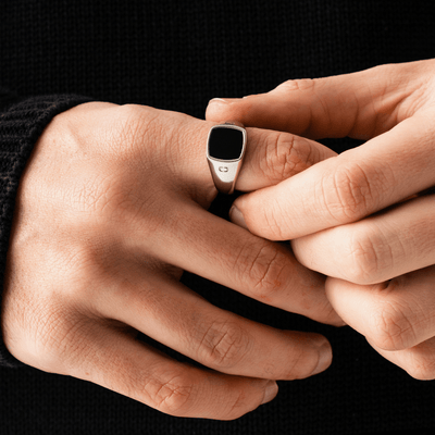 Onyx Squared Stone Signet Ring (Silver)