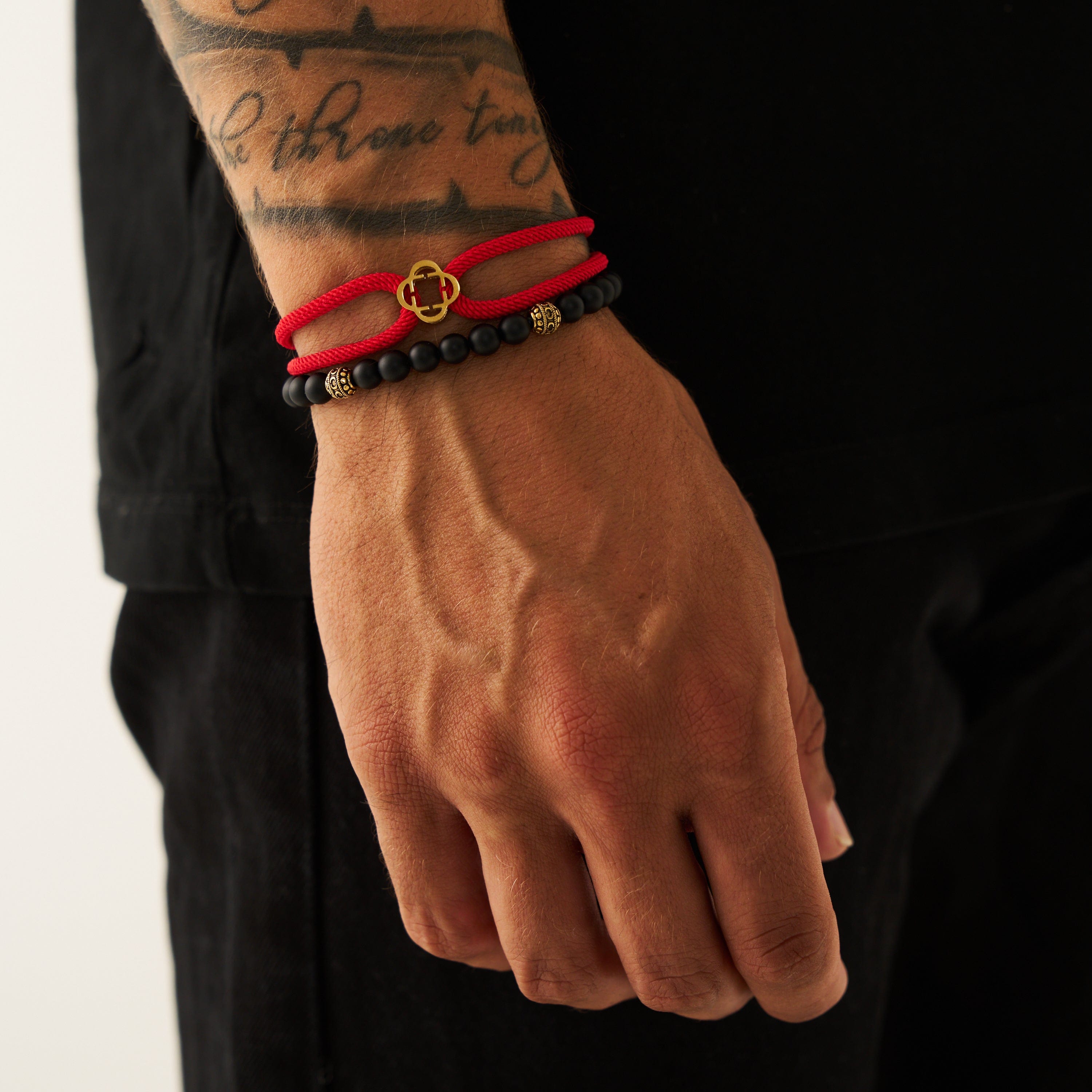 Red Cord Bracelet (Gold)