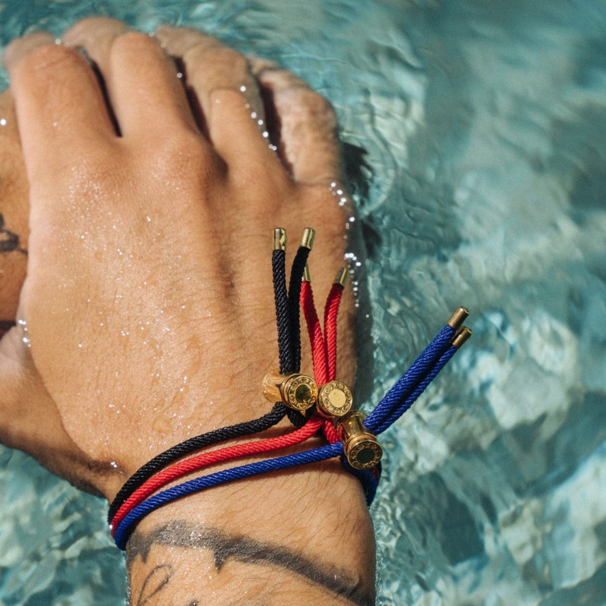 Black Cord String Toggle Bracelet for Men (Gold)