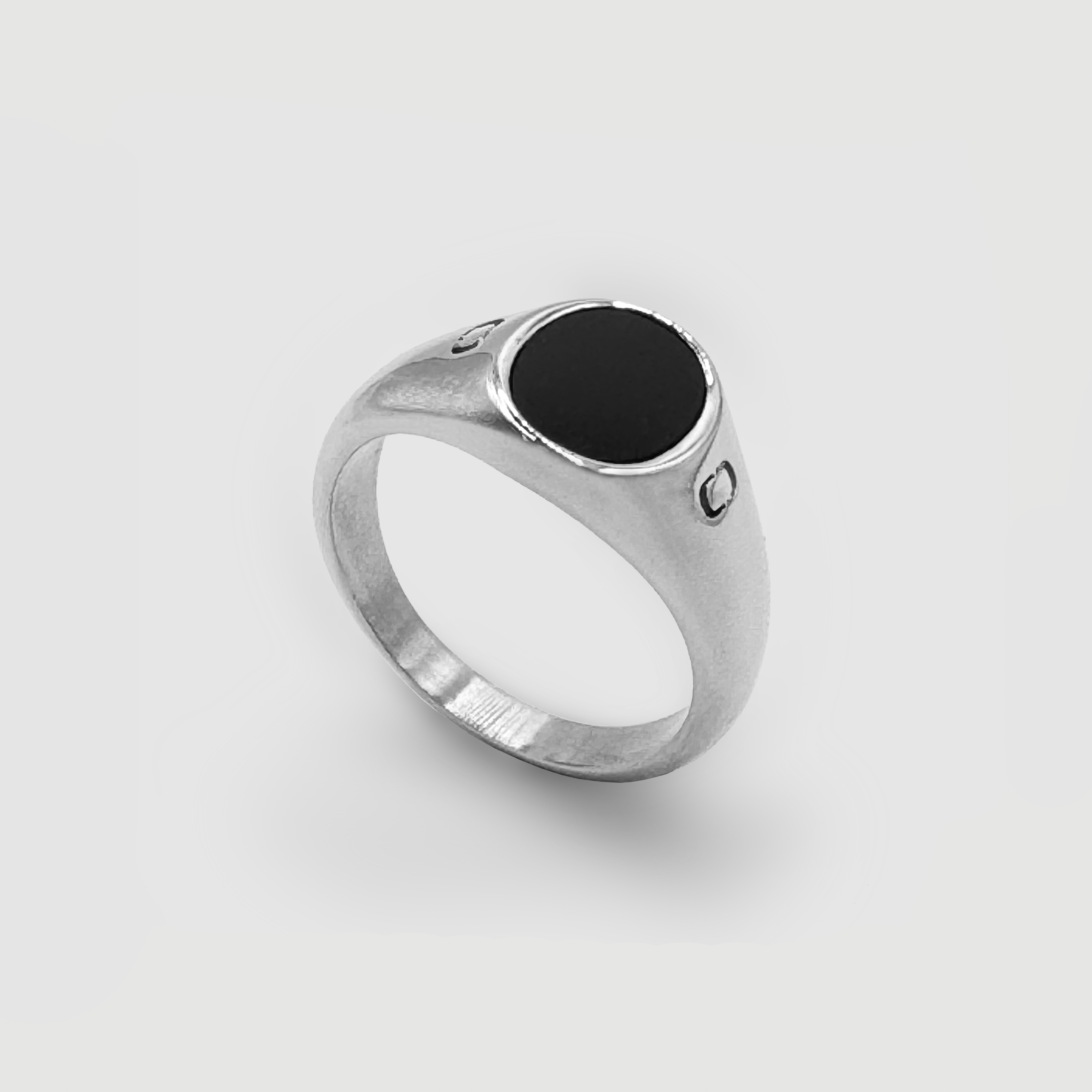 Oval Stone Ring (Silver)