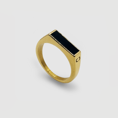 Onyx Rectangle Stone Signet Ring (Gold)